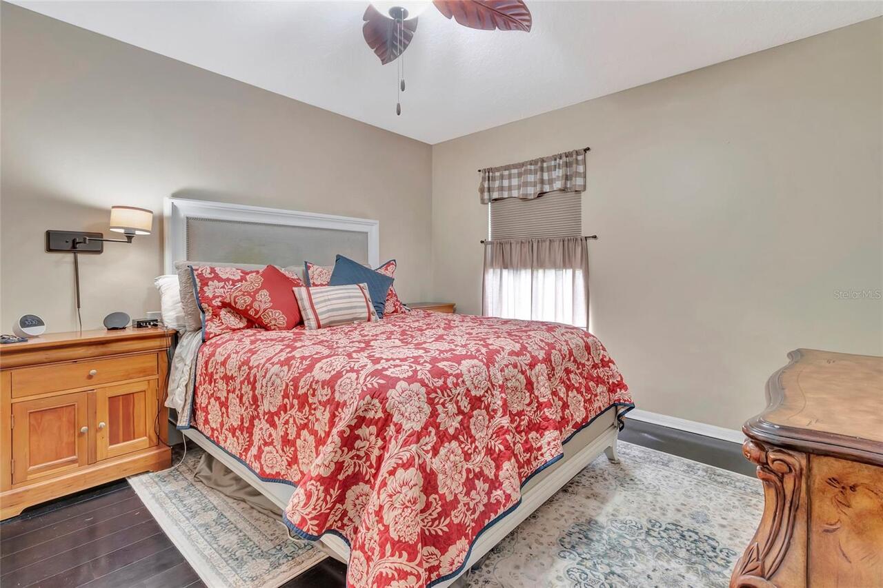 Listing Photo 32