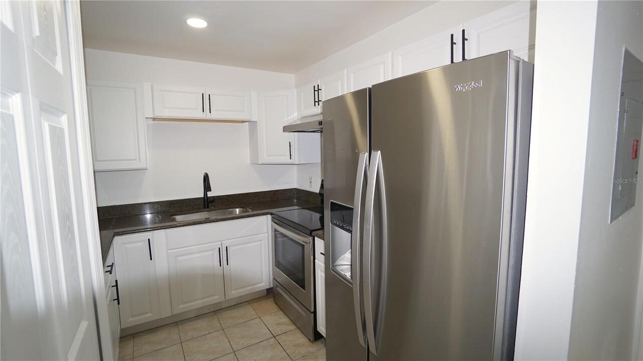 Listing Photo 7