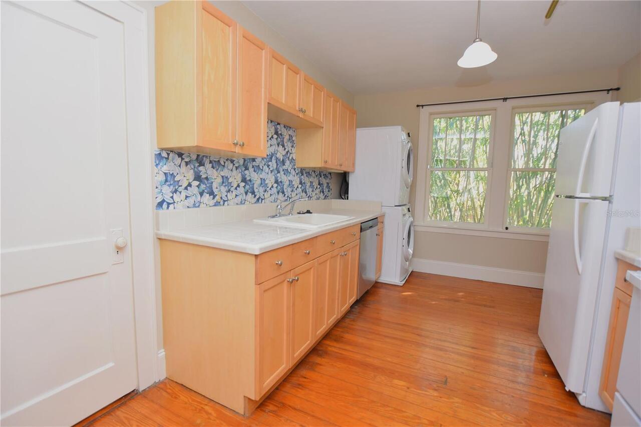 Listing Photo 7