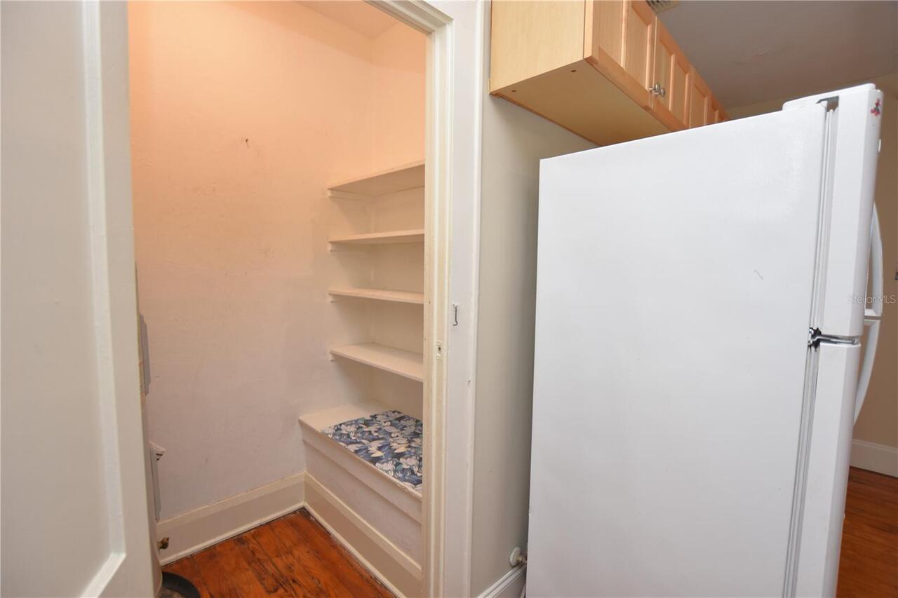 Listing Photo 12