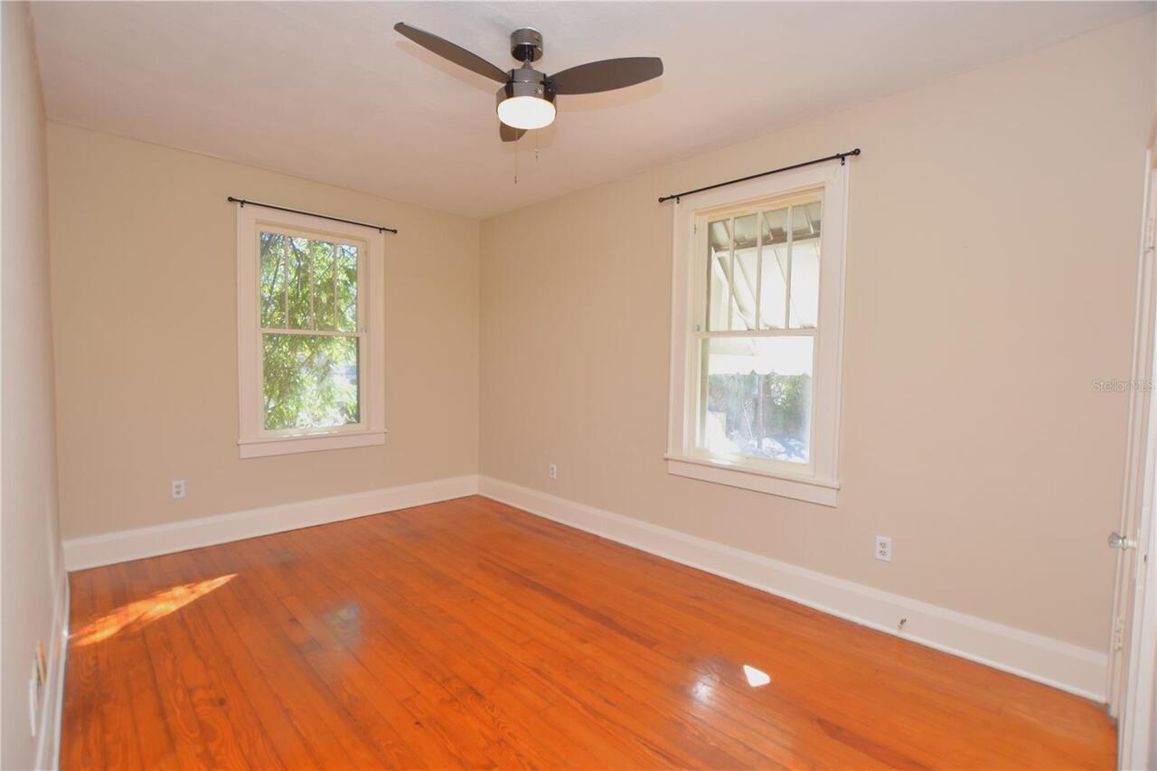 Listing Photo 25