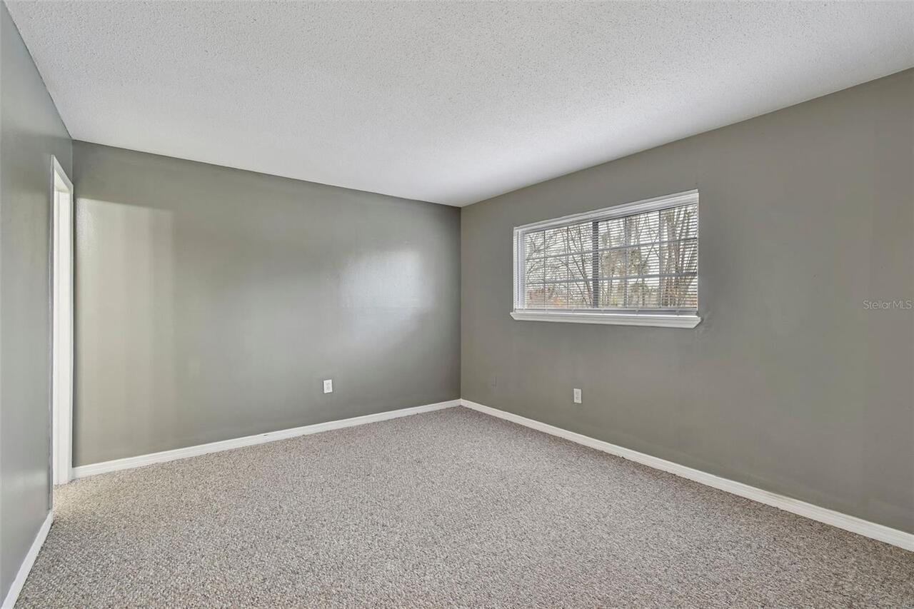 Listing Photo 33