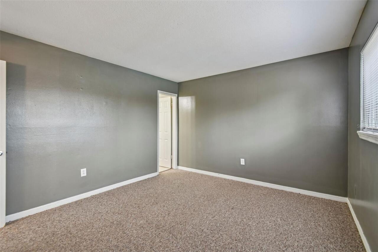 Listing Photo 34