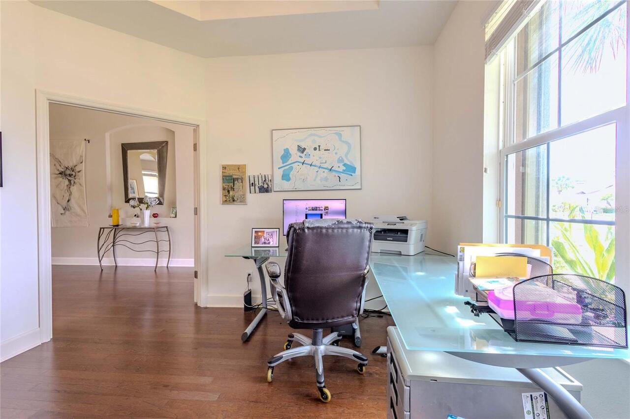 Listing Photo 6