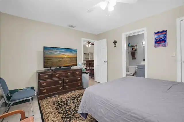 Listing Photo 16