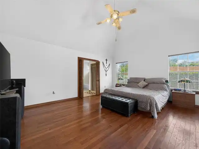 Listing Photo 27