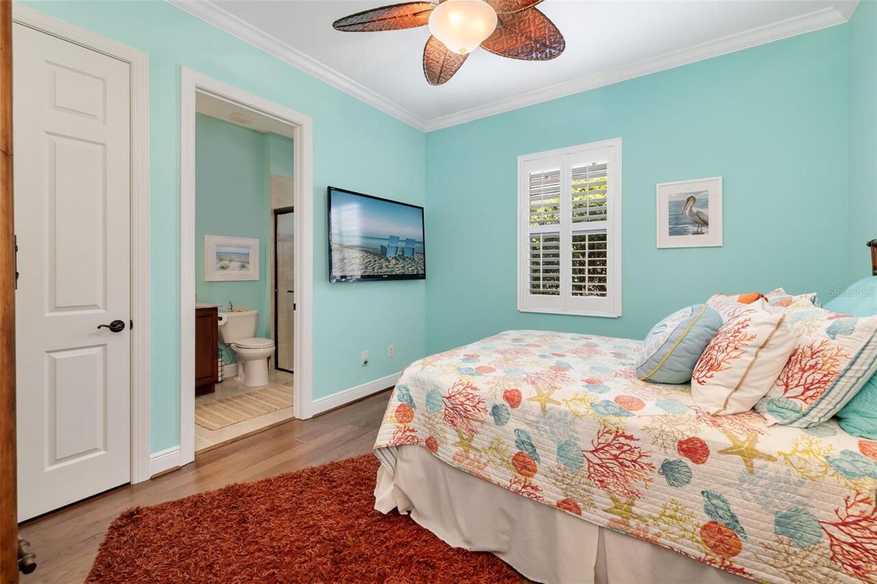 Listing Photo 43