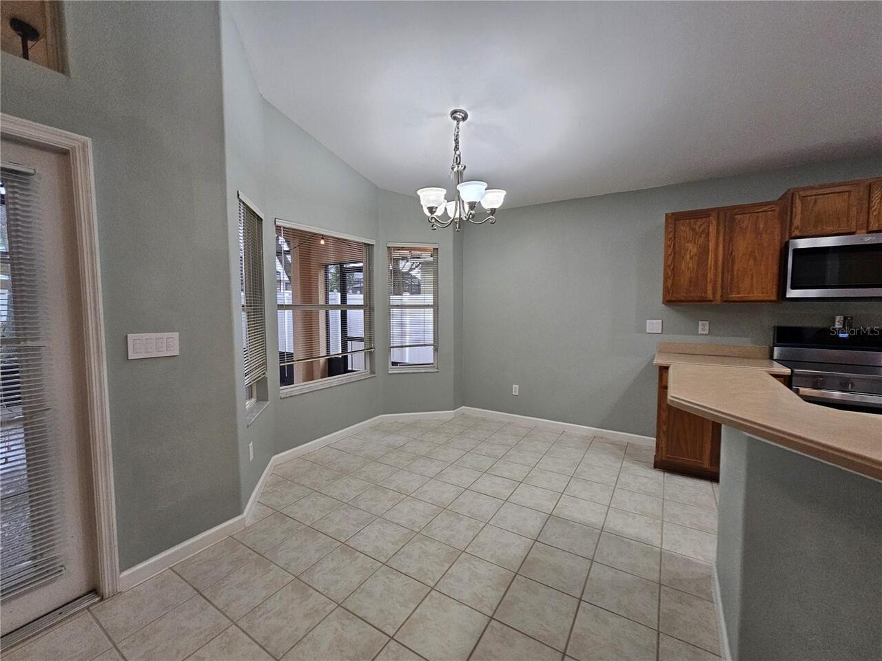 Listing Photo 7