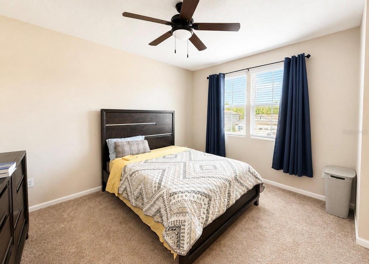 Listing Photo 9