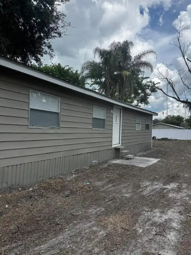 Listing Photo 16