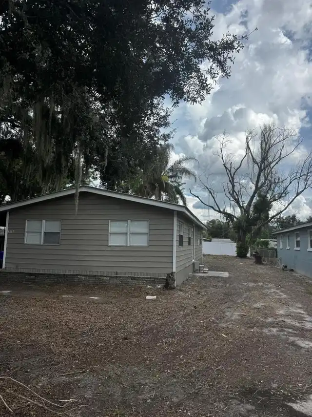 Listing Photo 17