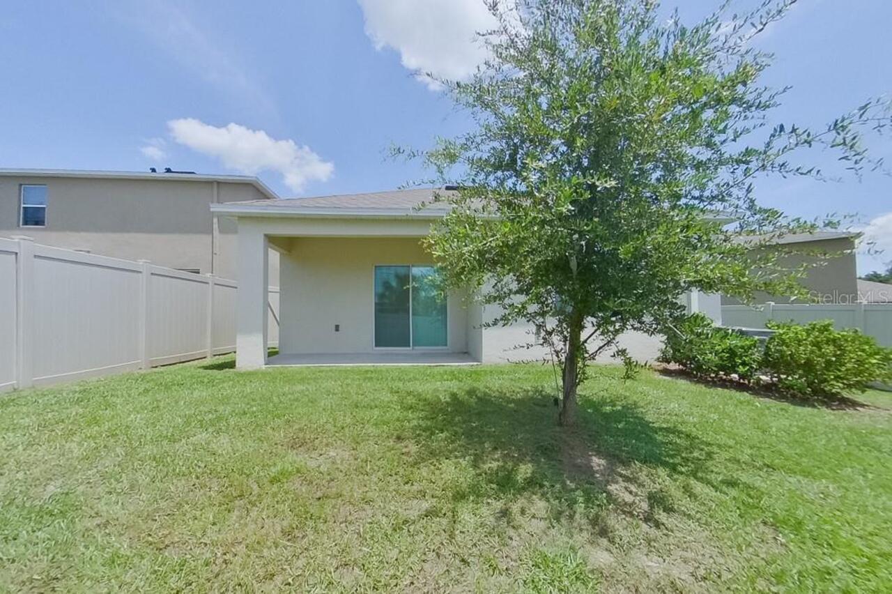 Listing Photo 17