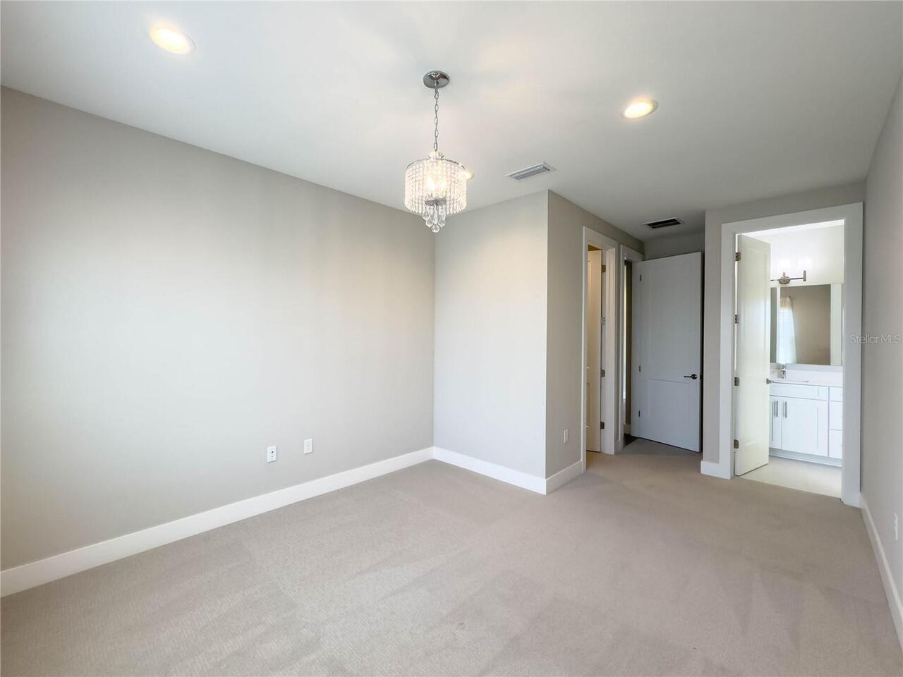 Listing Photo 42