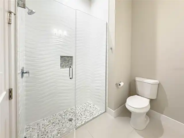Listing Photo 20