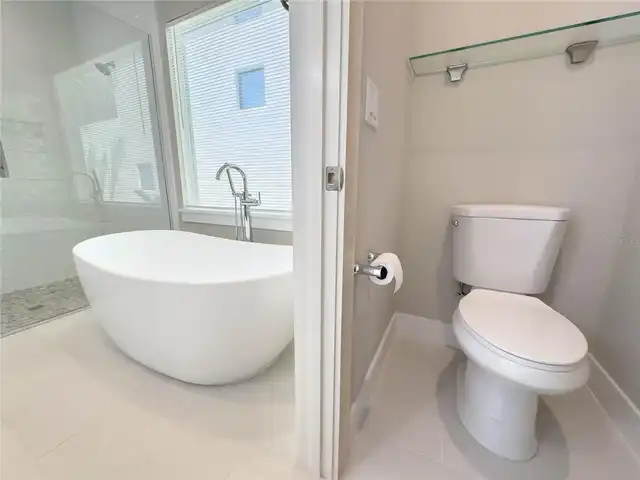 Listing Photo 33