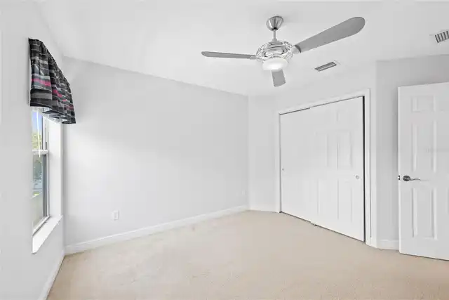 Listing Photo 34