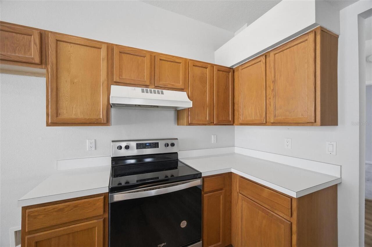 Listing Photo 9