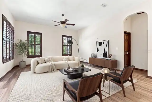 Listing Photo 17