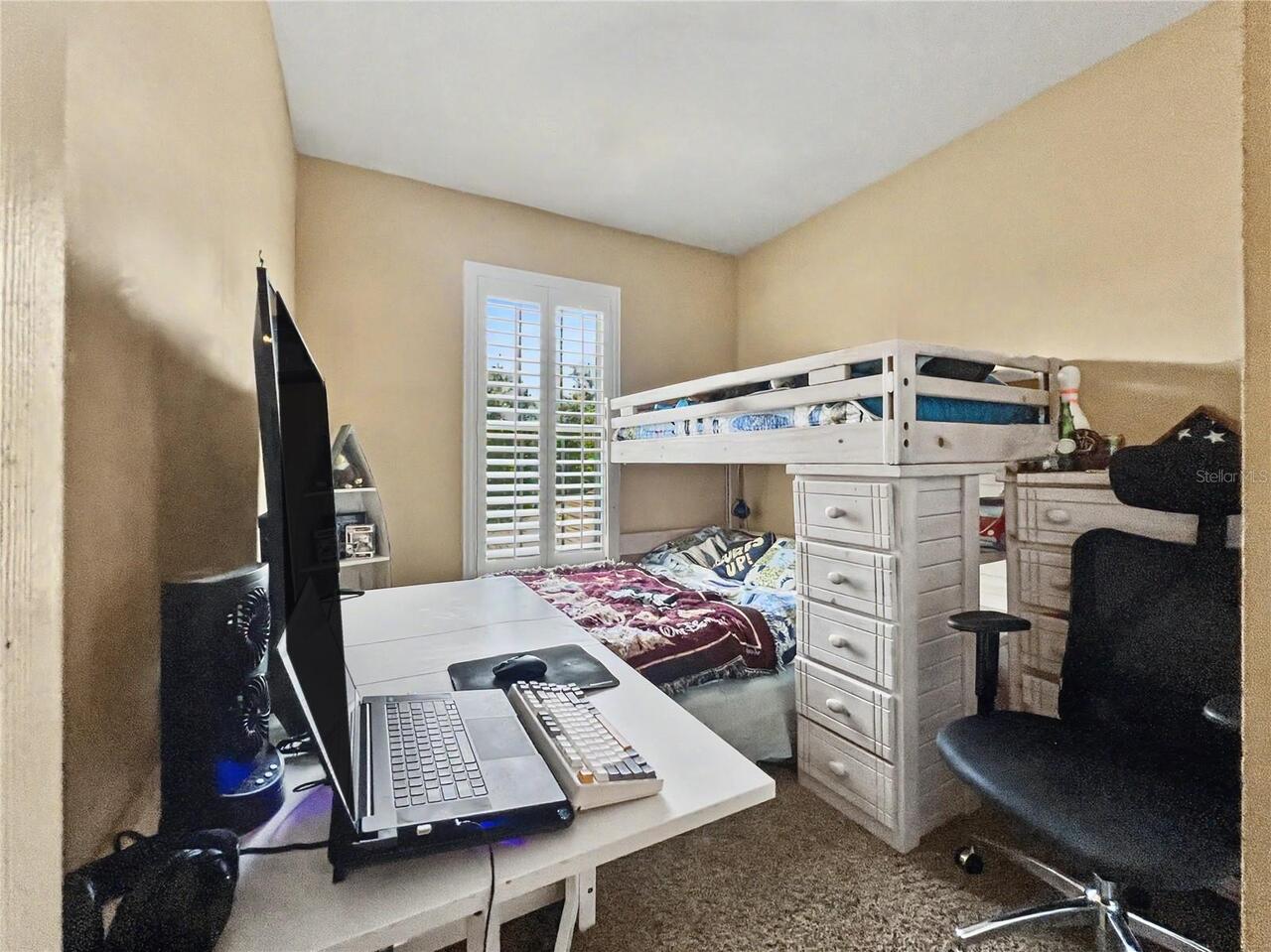 Listing Photo 18