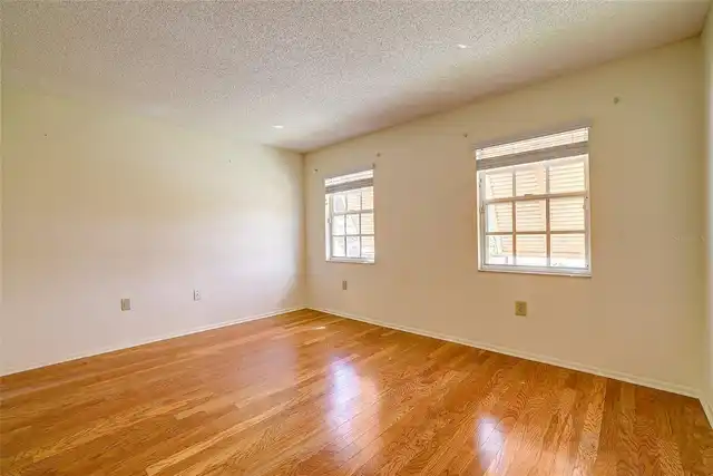 Listing Photo 27