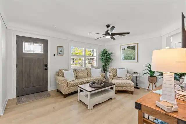 Listing Photo 6