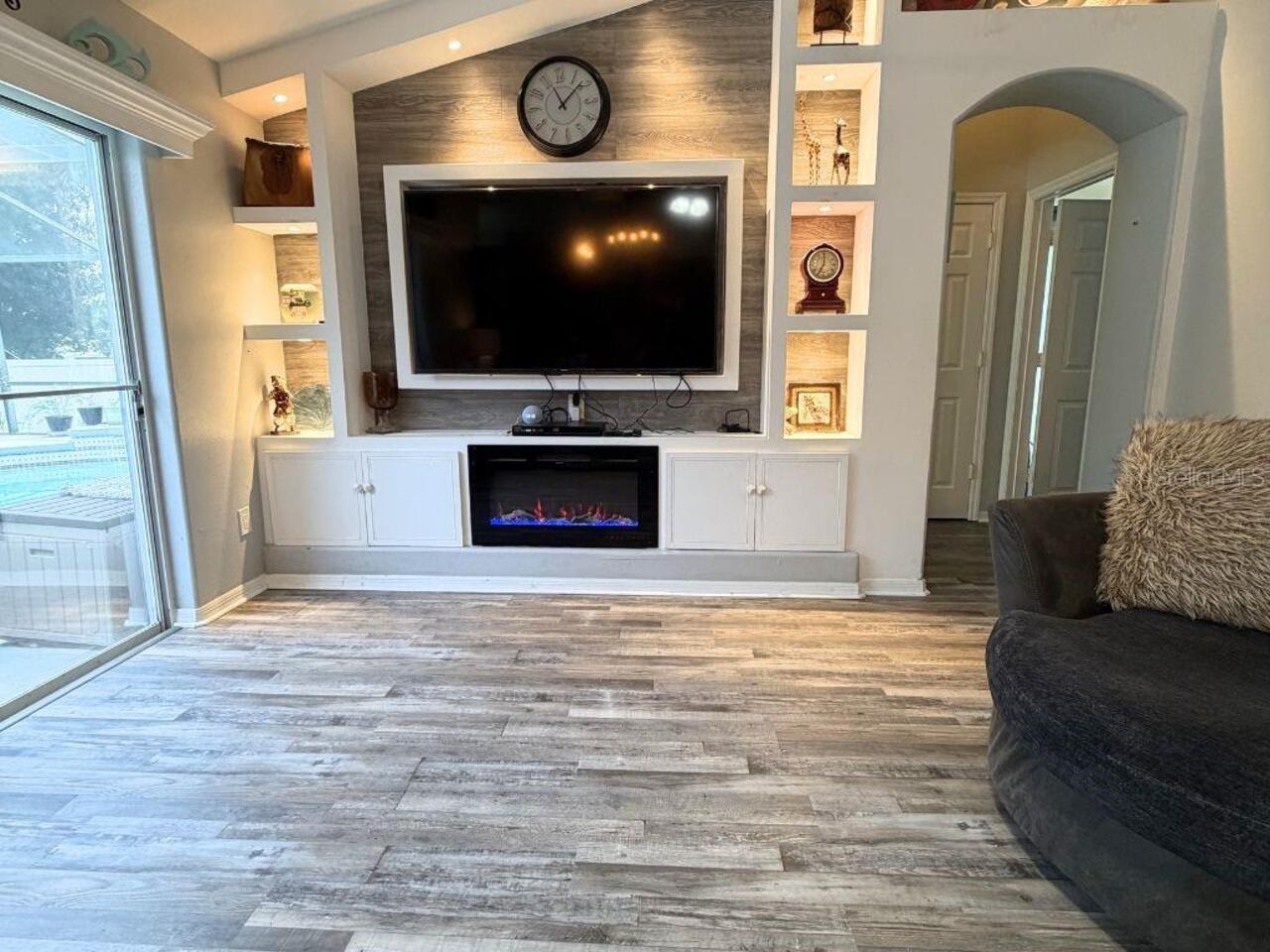 Listing Photo 15