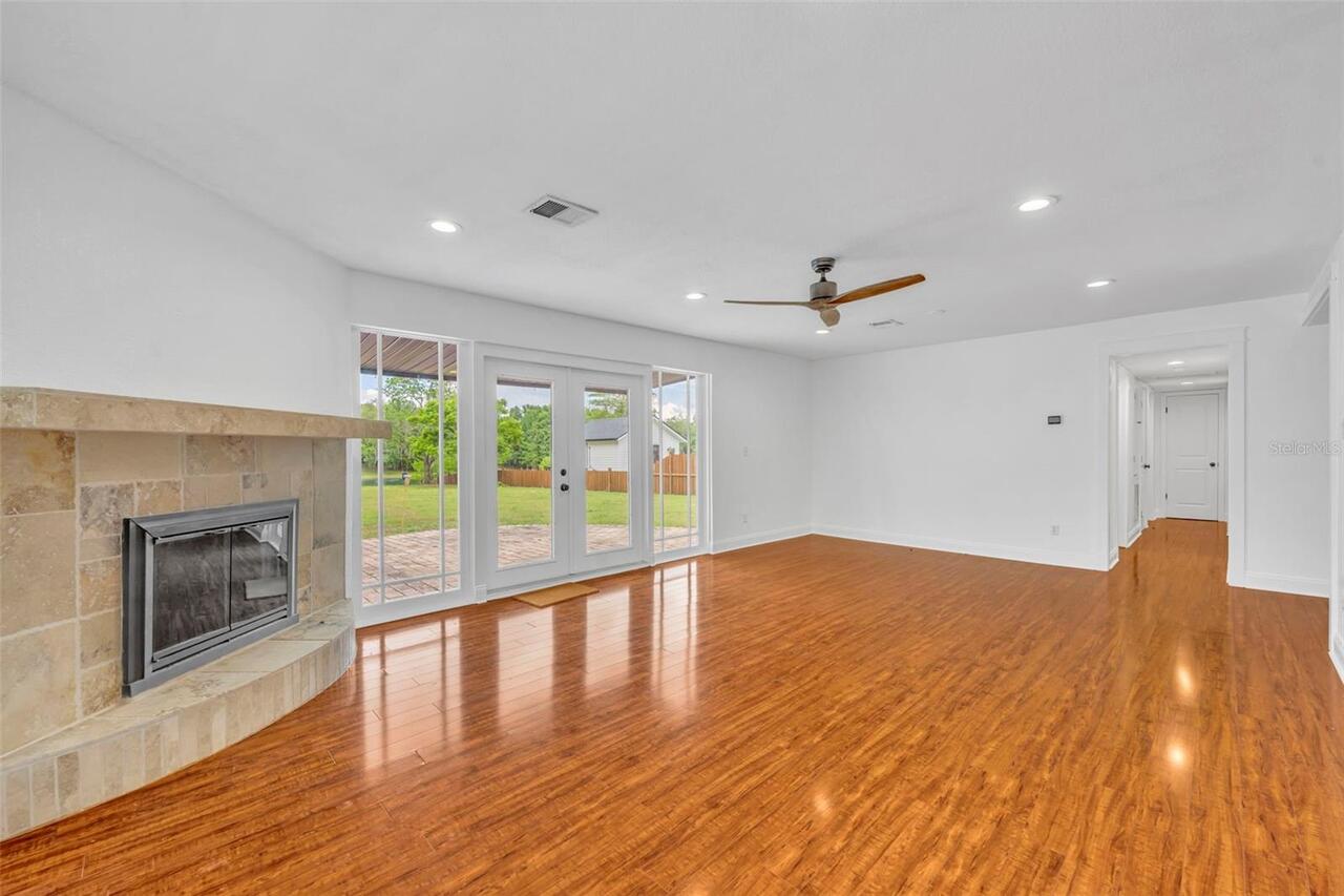 Listing Photo 13