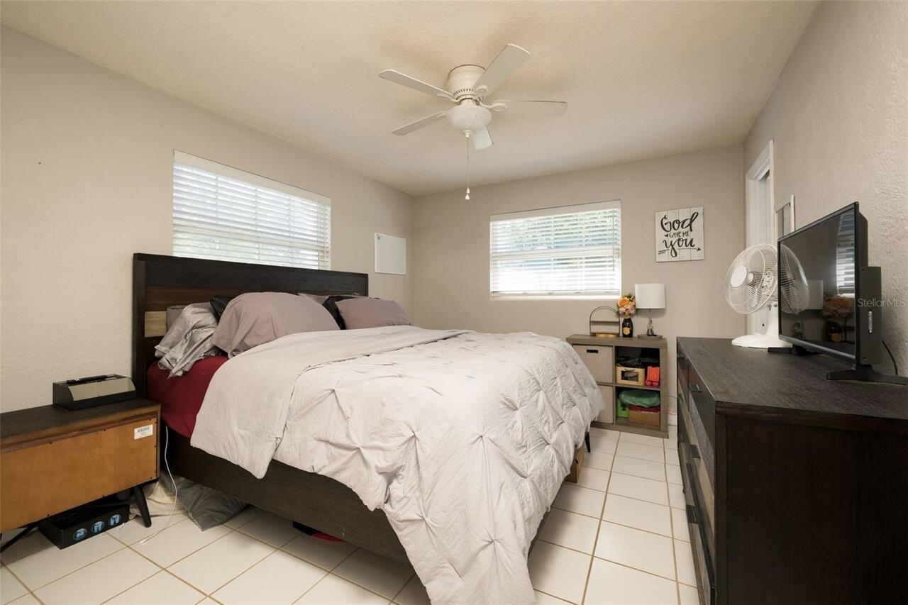 Listing Photo 14