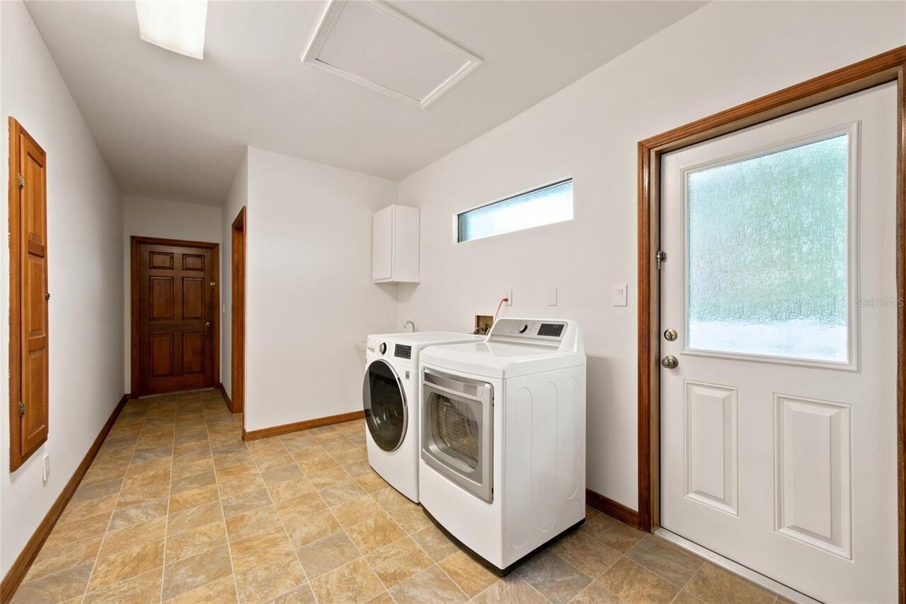 Listing Photo 37