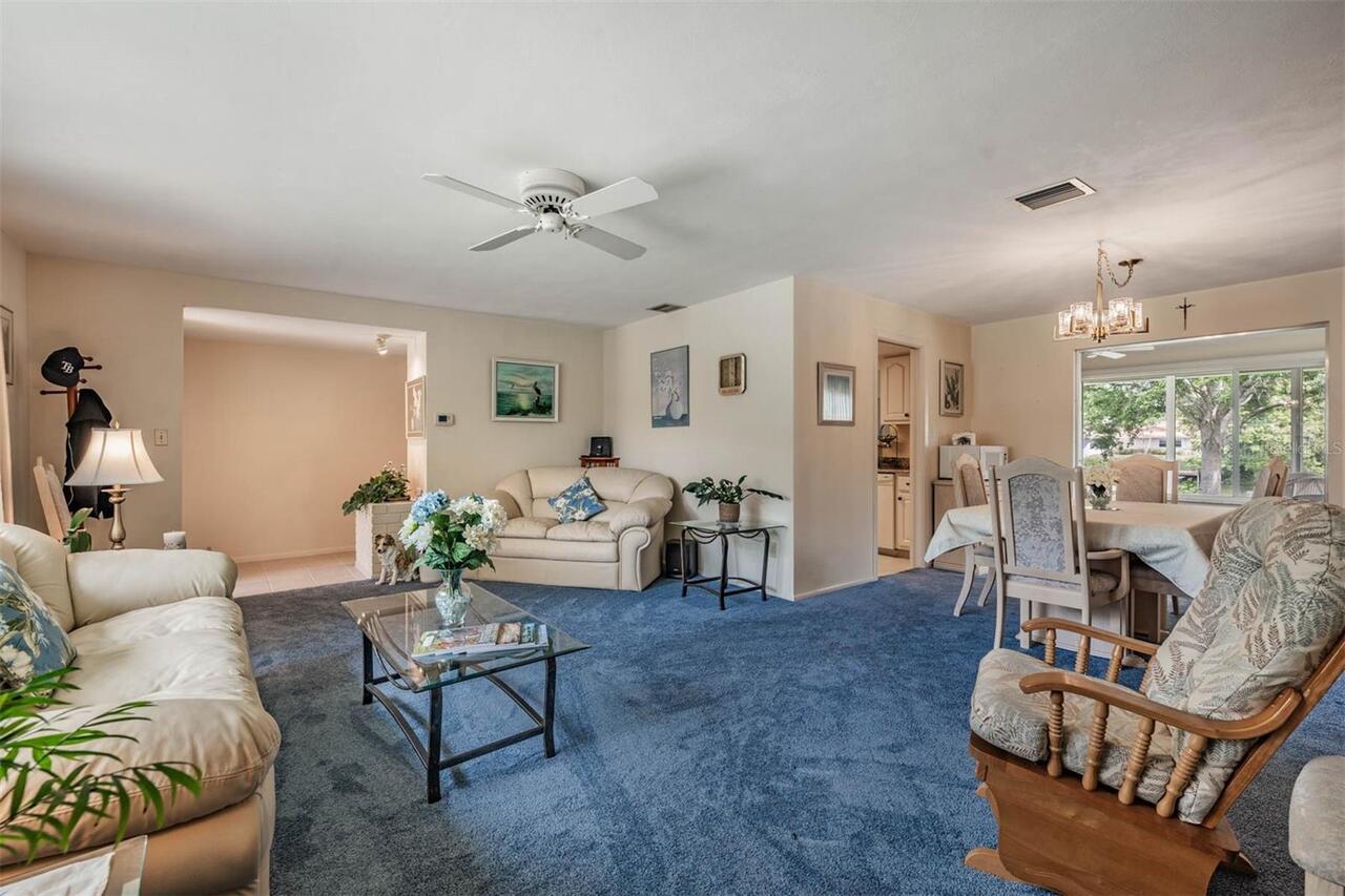 Listing Photo 10