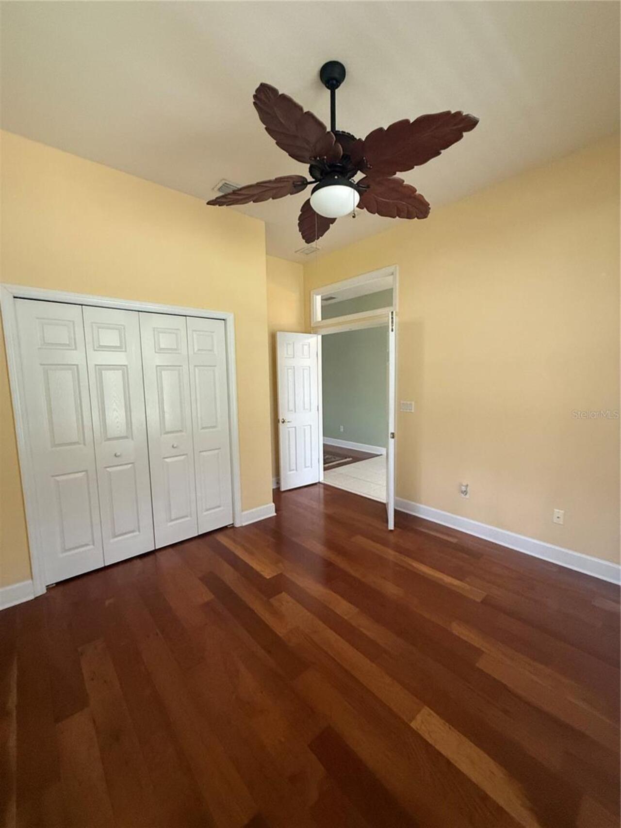 Listing Photo 8