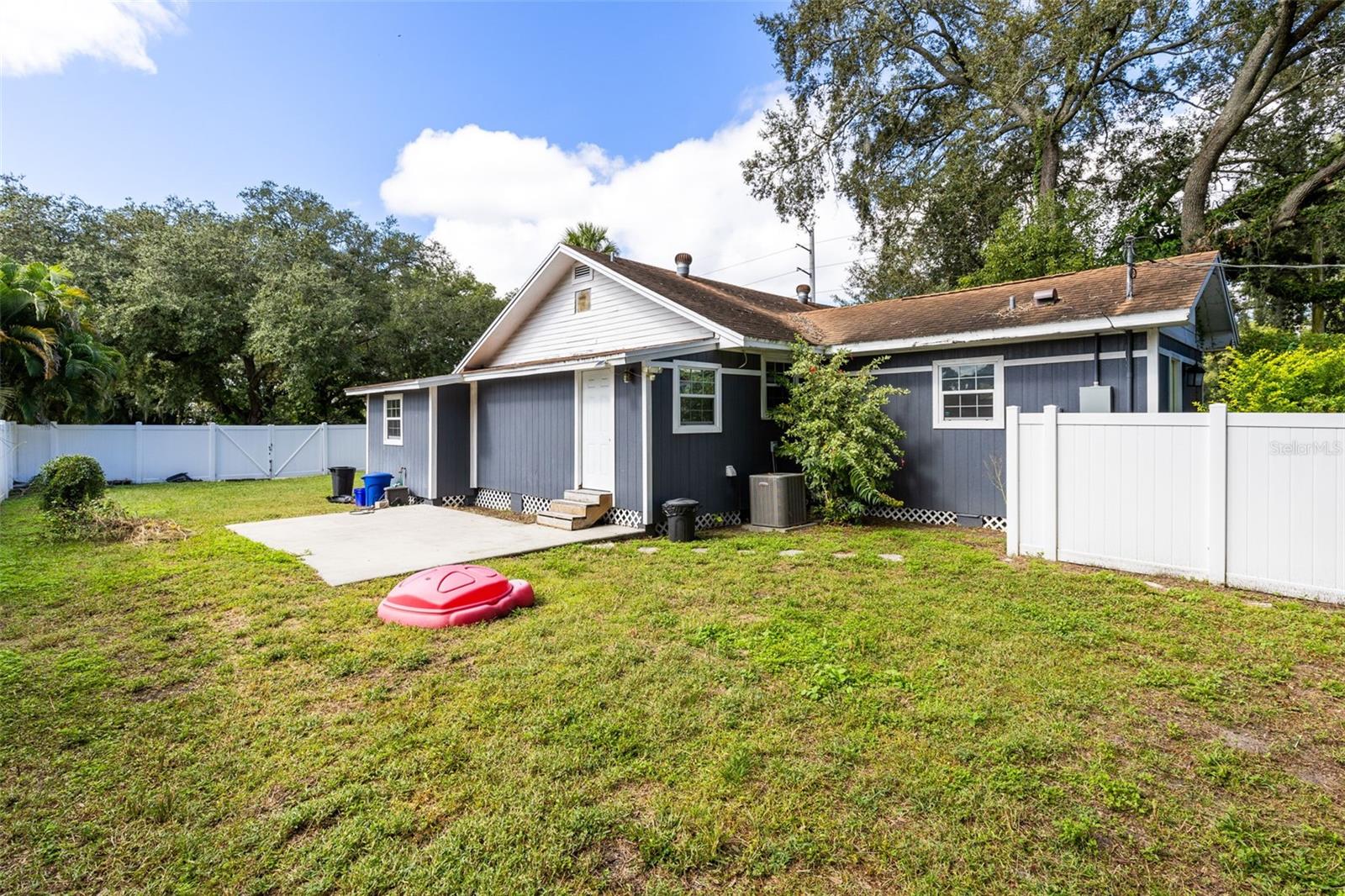 Listing Photo 22
