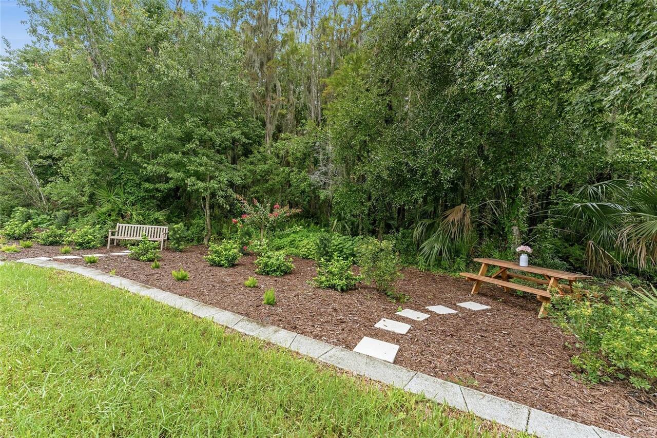 Listing Photo 43