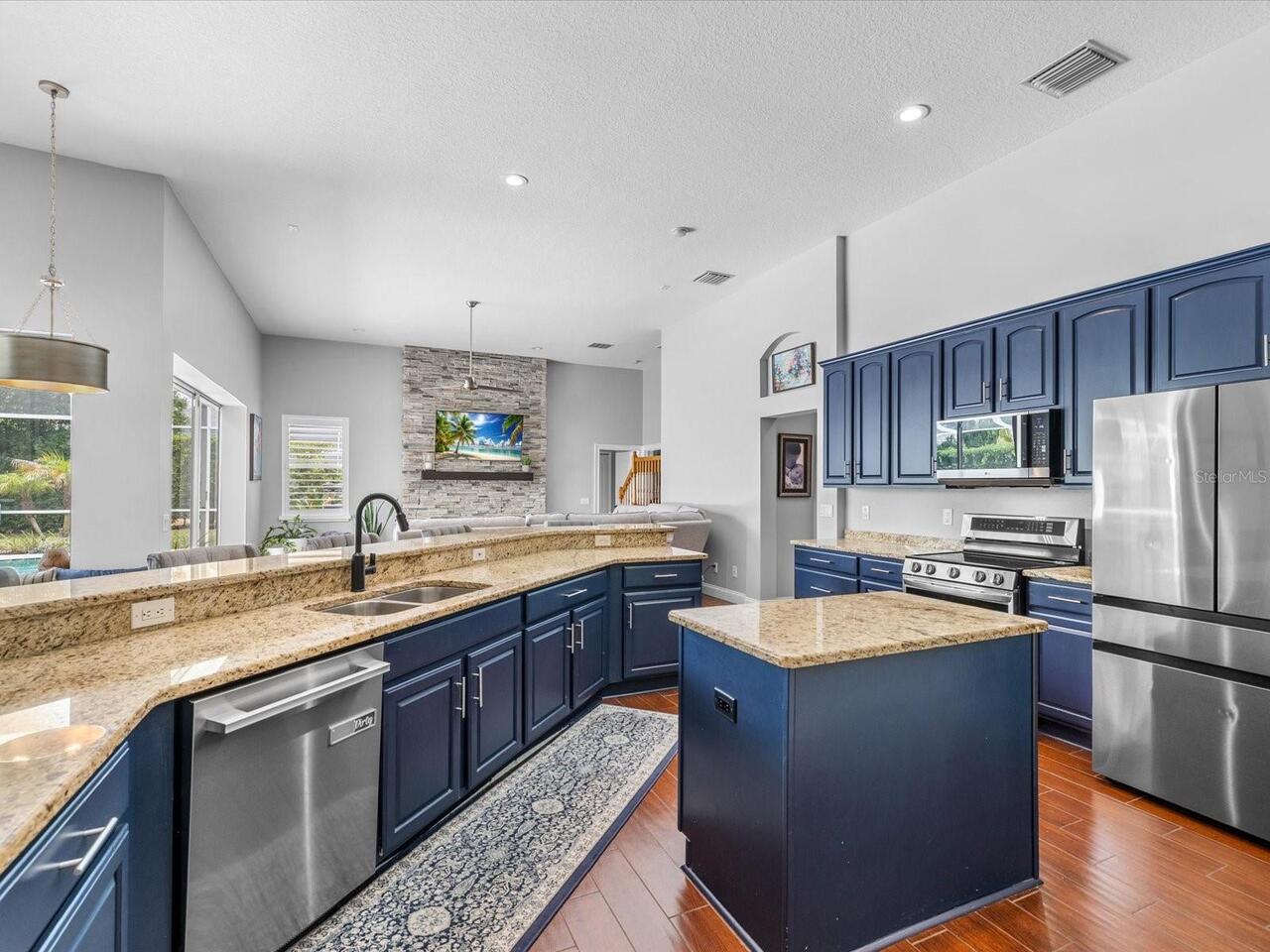 Listing Photo 19