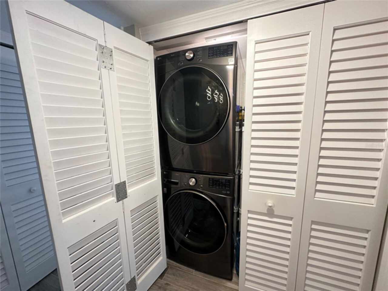 Listing Photo 23