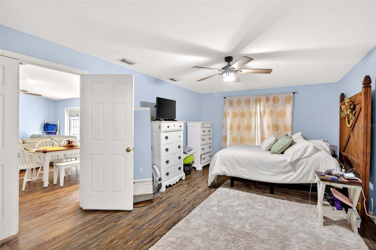 Listing Photo 22