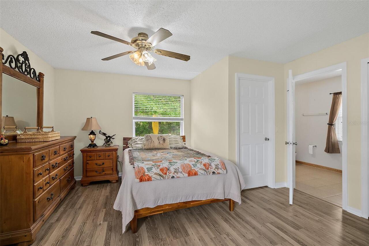 Listing Photo 33