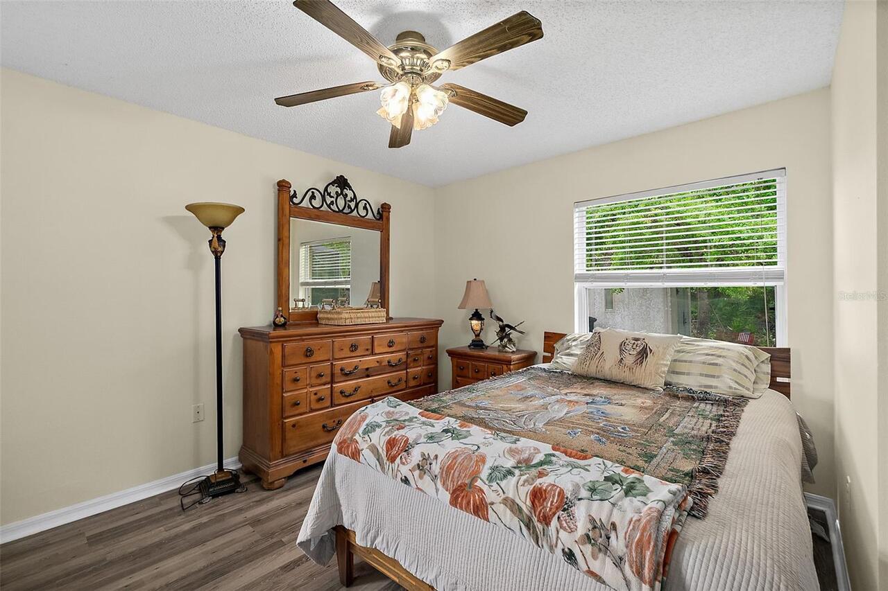 Listing Photo 34