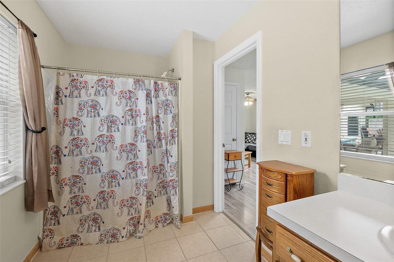 Listing Photo 38
