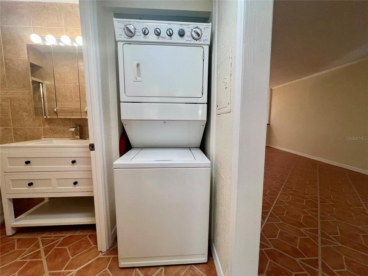Listing Photo 9