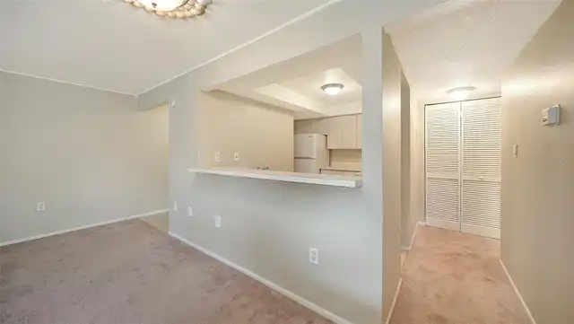 Listing Photo 8
