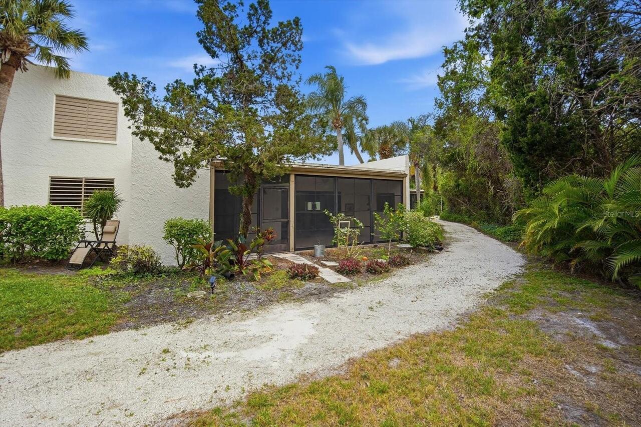 Listing Photo 23