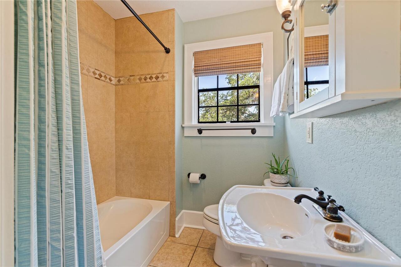 Listing Photo 21