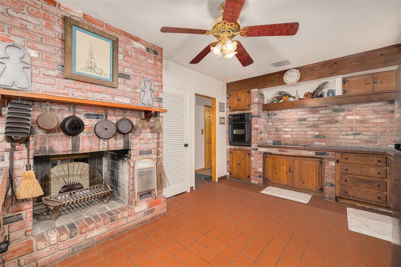 Listing Photo 7