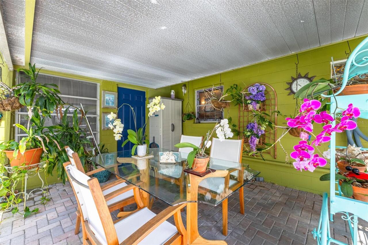 Listing Photo 17