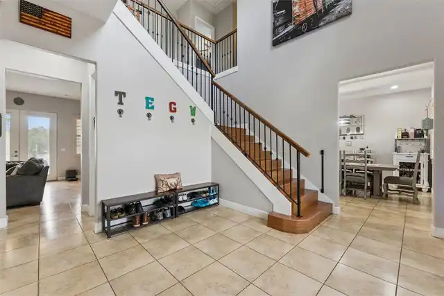 Listing Photo 9