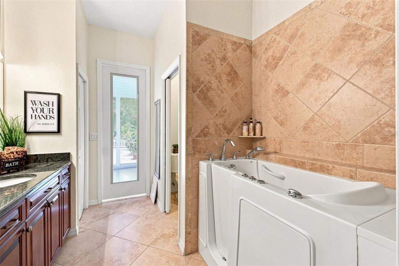 Listing Photo 42