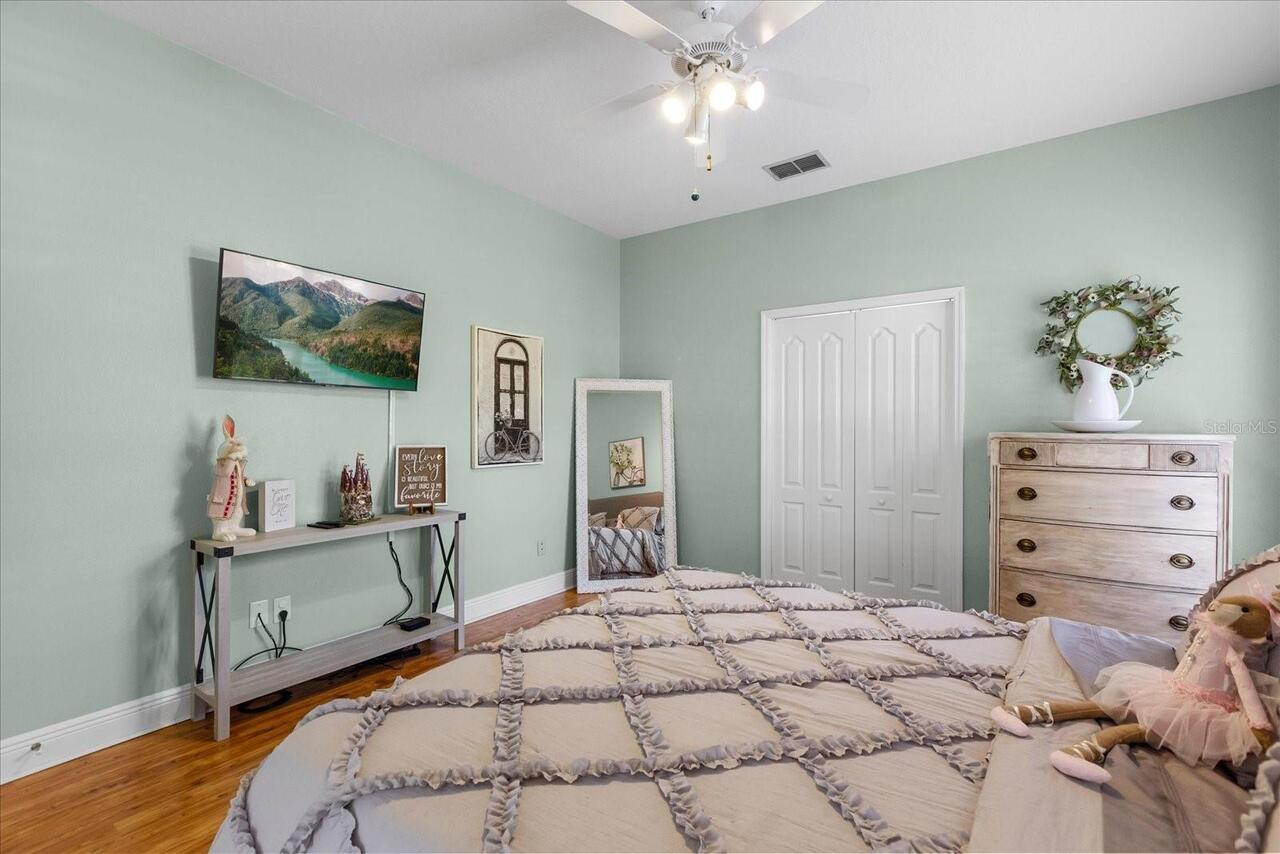 Listing Photo 28