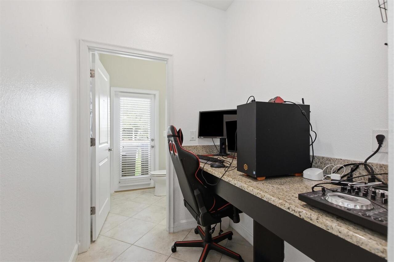 Listing Photo 17