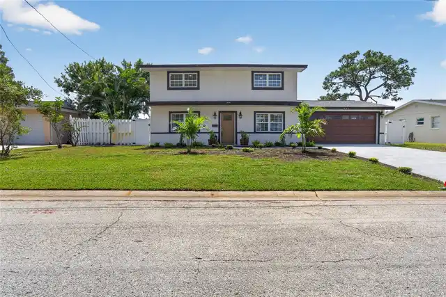 Listing Photo 10